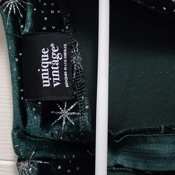 Unique Vintage Holiday Star Dress - Picture 2 of 4